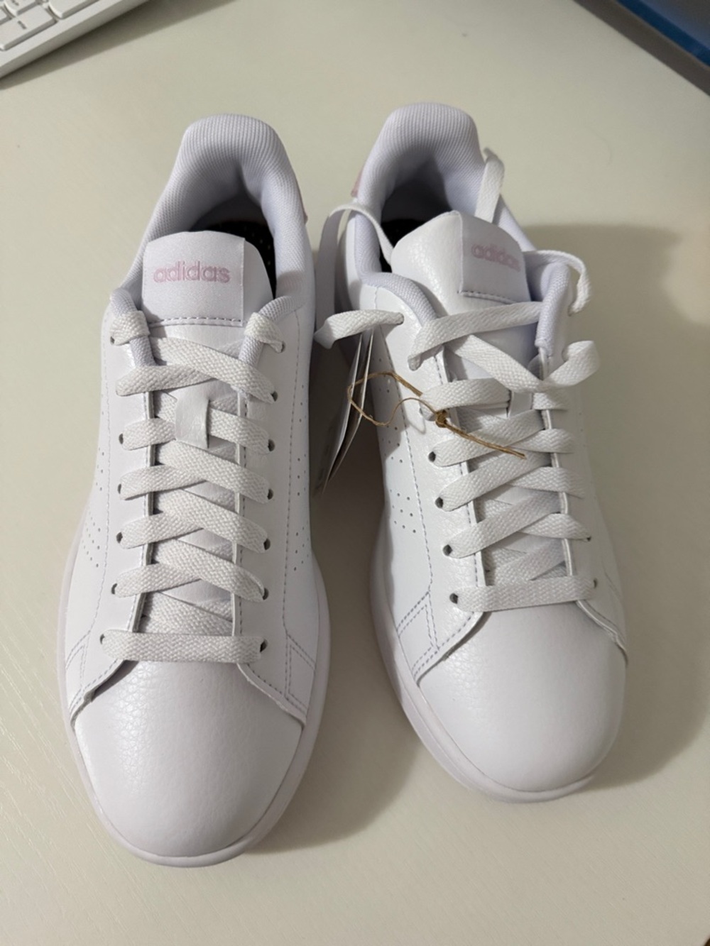 New women’s adidas Advantage White pink  sportswear 7 lace-up cloudfoam comfort